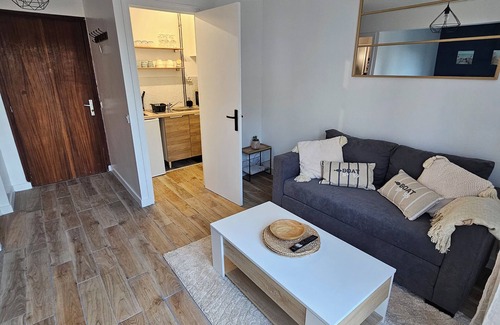 Saint-Brieuc Apartment | Studio Voltaire - in the heart of St-Brieuc