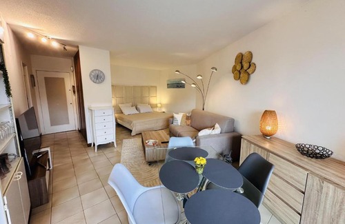 La Napoule Apartment | Studio with a shared pool near the beaches and golf course and the Chateau de La Napoule - 2244