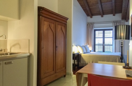 Trujillo Apartment | Studio with Garden View - Hotel El Baciyelmo