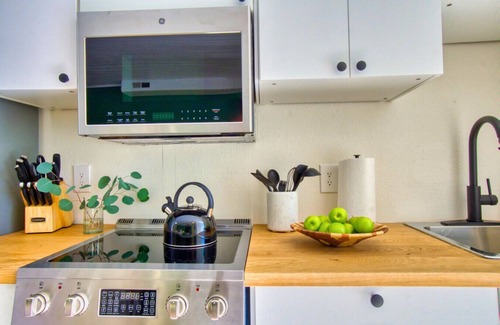 Pleasant View Apartment | Studio with Private Entrance & Bath |Backs to NREL