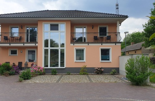 Bad Liebenwerda Apartment | Studio with terrace and fresh air filtering
