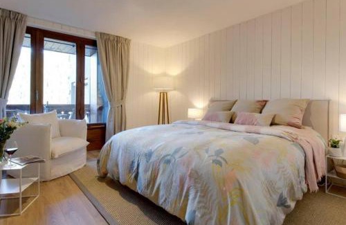 Les Houches Apartment | Studio with view, 100m to slopes and near Chamonix