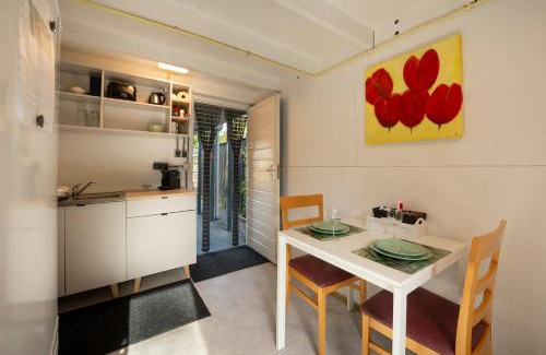 Burgh-Haamstede Bed & Breakfast | Studio ZEEUWS KNOOPJE