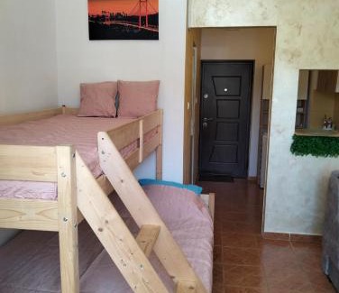 Saturn Apartment | Studioul vacanțelor din Saturn 2