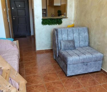 Saturn Apartment | Studioul vacanțelor din Saturn 2