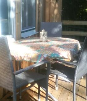 Hultsfred House | Stuga im Wald mit Seeblick, nahe Vimmerby