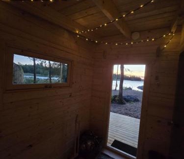 Maxmo House | Stuga med strandbastu