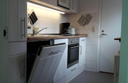 Asenhoga House | Stuga Sörgarden2 apartments 160m²/9 pers. directly by the forest