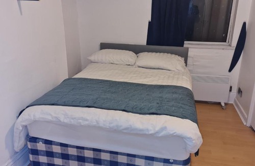 Newport Apartment | Stunning 1 bed flat in Newport-F3