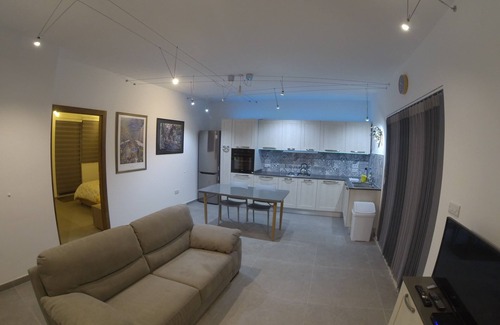 Zejtun Apartment | Stunning 1 Bedroom Penthouse