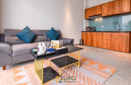 Dich Vong Apartment | Stunning 1B with City View in 22Land Residence