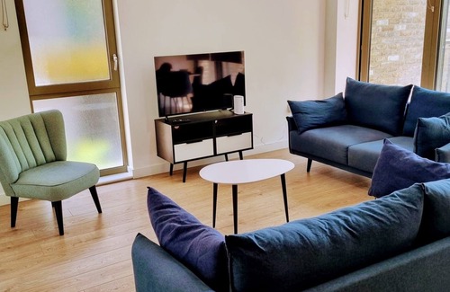 Boleyn Apartment | Stunning 2-bed Apartment in London