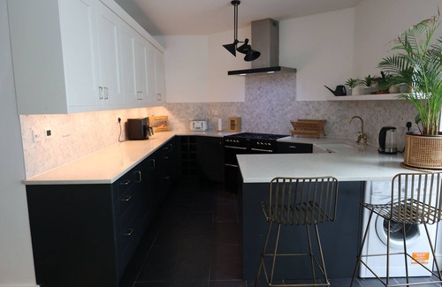 Hoe Street Apartment | Stunning 2-bed factory conversion with garden apartment in Walthamstow Village