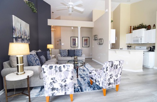Tuscan Hills House | Stunning 3 bed/2 bath home, west-facing private pool, 8 miles to Disney!