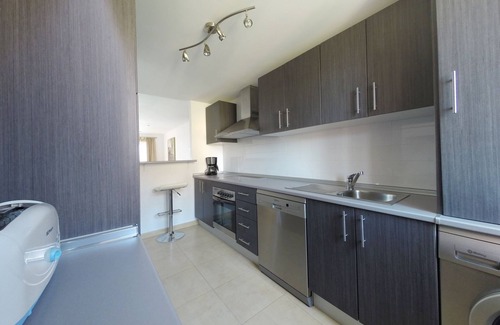 Torre-Pacheco Apartment | Stunning 3-bed, 2-bath apartment with large balcony terrace & lake view