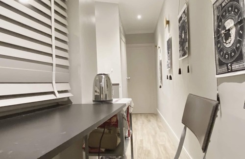Vincent Square House | Stunning 3-Bed House in central london Westminster