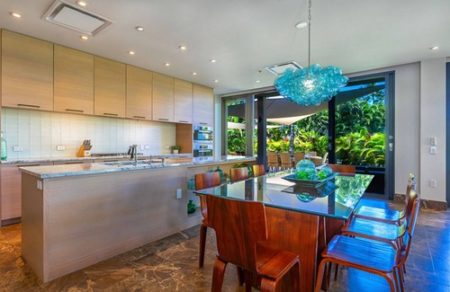 Wailea Villa | Stunning 3BD/4BA Andaz Villa! Huge Private Yard with Pool! Modern Beach Elegance