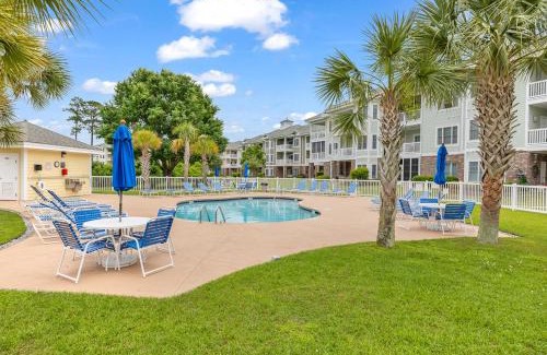 Central Myrtle Beach Apartment | Stunning 3BR Condo near Myrtlewood Golf Resort and Beach