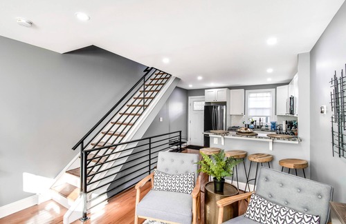 South Philadelphia House | ★ Stunning 3BR Modern Charm in South Philly ★