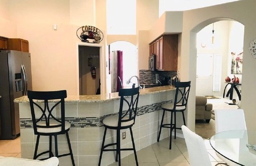 Orange Tree Villa | Stunning 4 Bed, 3 bath villa with southwest facing pool and spa