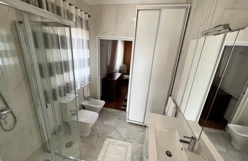 Barcelos House | Stunning 4-Bed House