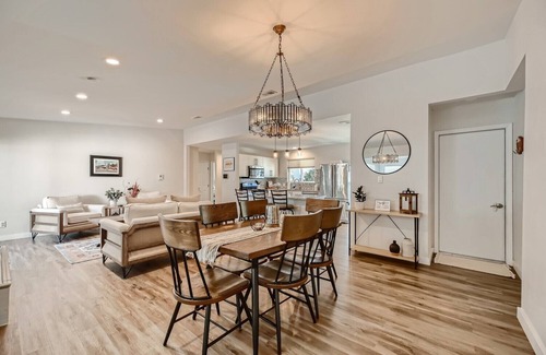 South Manchaca House | Stunning 4 bedroom private house with POOL!
