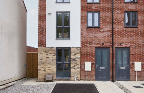 Failsworth House | Stunning 5 Bed House in Manchester by PureStay