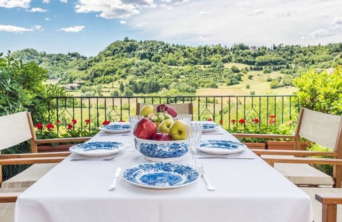Vicenza Villa | Stunning 6-Bed private Villa with pool near Venice