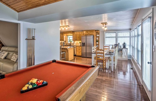 Etoile House | Stunning A-Frame Retreat w/ Spacious Deck!