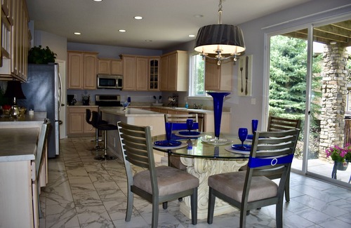 Commerce City House | Stunning and spacious 4-bedroom, 4.5-bathroom home is perfect for families nn