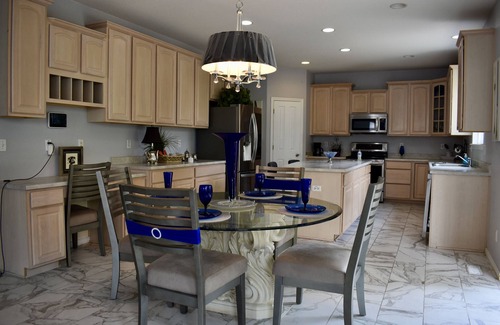 Commerce City House | Stunning and spacious 4-bedroom, 4.5-bathroom home is perfect for families nn