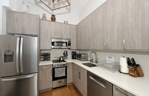Central Park West Apartment | Stunning and Spacious 1BR APT! Upper West Side!