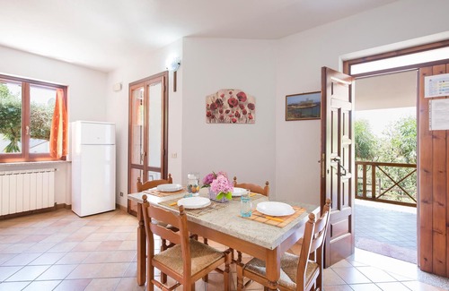 Joppolo Apartment | Stunning apartment in Joppolo VV