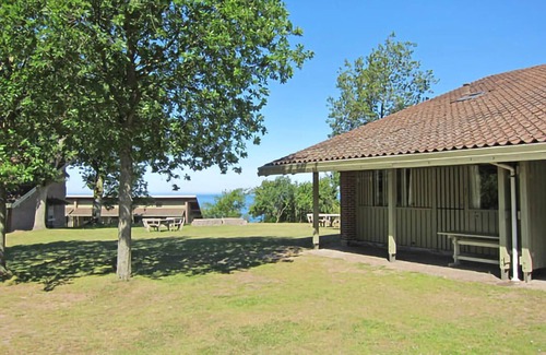 Sandvig Apartment | Stunning apartment in Allinge with WiFi