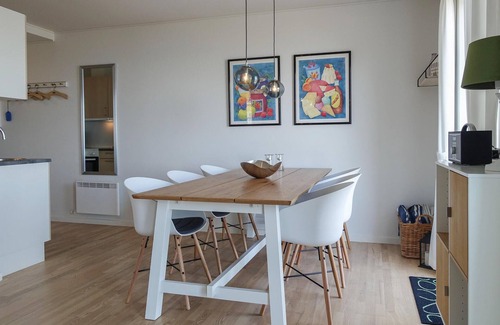 Sandkaas Apartment | Stunning apartment in Allinge with WiFi