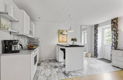 Brovst Apartment | Stunning apartment in Brovst with sauna
