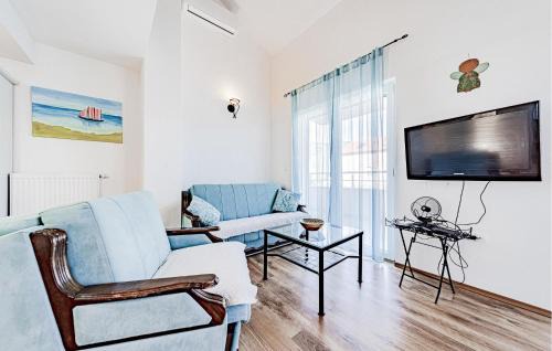 Broce Apartment | Stunning Apartment In Broce With Wifi