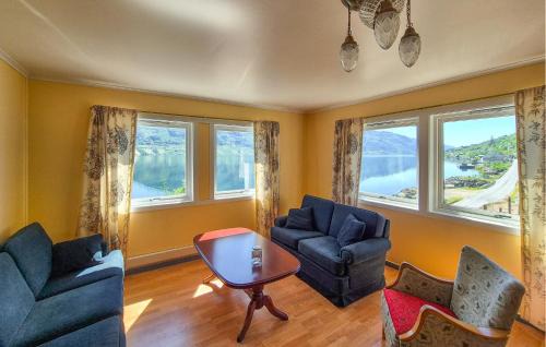 Ullensvang Apartment | Stunning Apartment In Grimo With Wifi