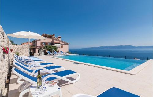 Ravni Apartment | Stunning Apartment In Labin With Wifi