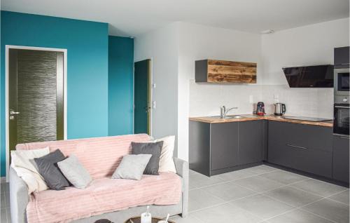 Lantic Apartment | Stunning Apartment In Lantic With Wifi