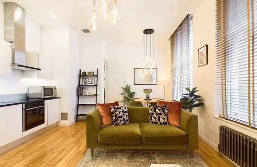St James Apartment | Stunning Apartment in the heart of Covent Garden