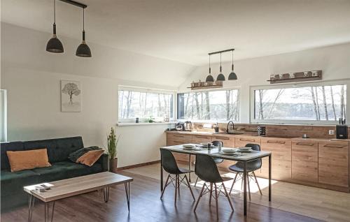 Wolsztyn Apartment | Stunning Apartment In Wilcze With Sauna