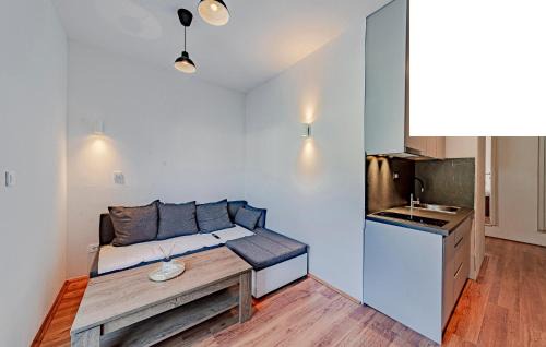 Zuljana Apartment | Stunning Apartment In Zuljana With Wifi
