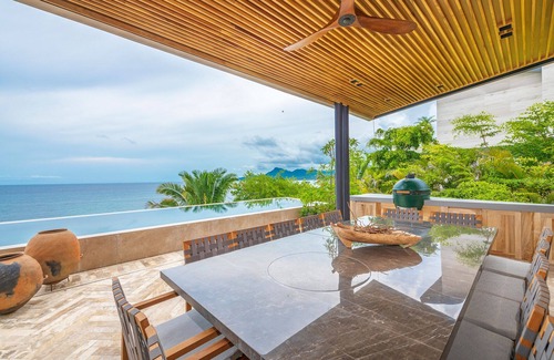 Puerto Vallarta Villa | STUNNING BEACHFRONT VILLA WITH AMAZING VIEWS TO THE SEA!n