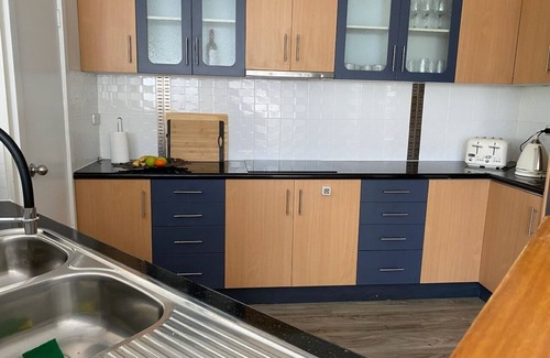 Yorkeys Knob Apartment | Stunning Beachfront Apartmentn