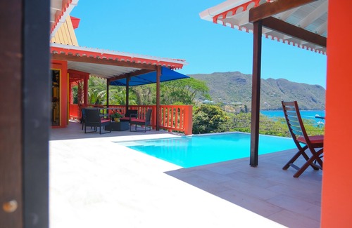 Richmond Villa | Stunning Beachfront Sunset Flamingo 4 Bedroom Villa sleeps 8 With Private Pool