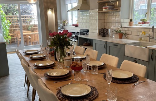 Cromer House | Stunning boutique Victorian Coastal Town House