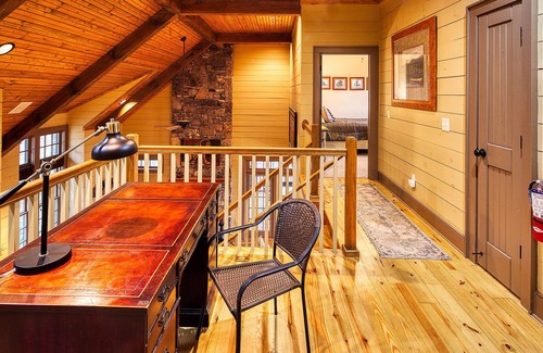 Lake Toxaway Cottage | Stunning Cabin in Catatoga Private Gated Community
