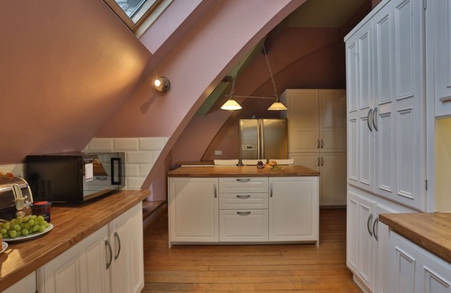 Oxenhope House | Stunning Chapel, Haworth Yorkshire Hot Tub for 6, Celebration House Superb Views