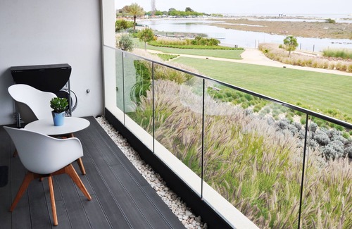 Fuseta Apartment | Stunning coastal Apartment in Fuseta, Algarve